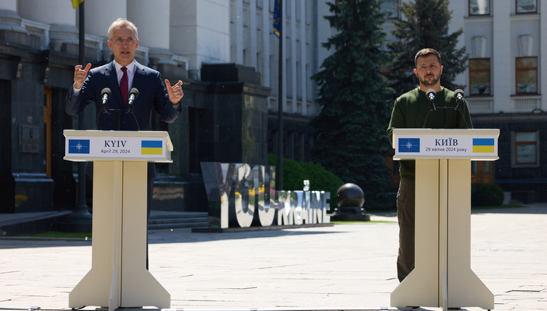Генеральний секретар в Києві: Україна на «незворотному шляху» до НАТО, підтримка триватиме