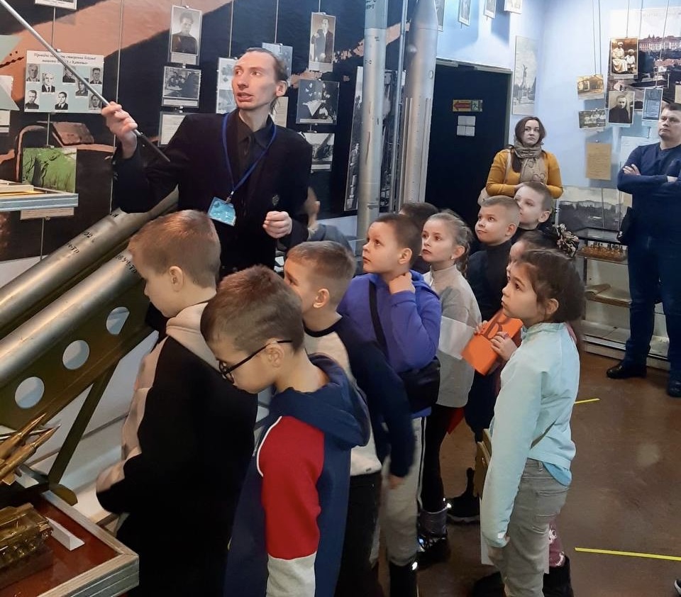 «Зореплавні барви України» – у Полтавському музеї авіації і космонавтики презентували квест для дітей